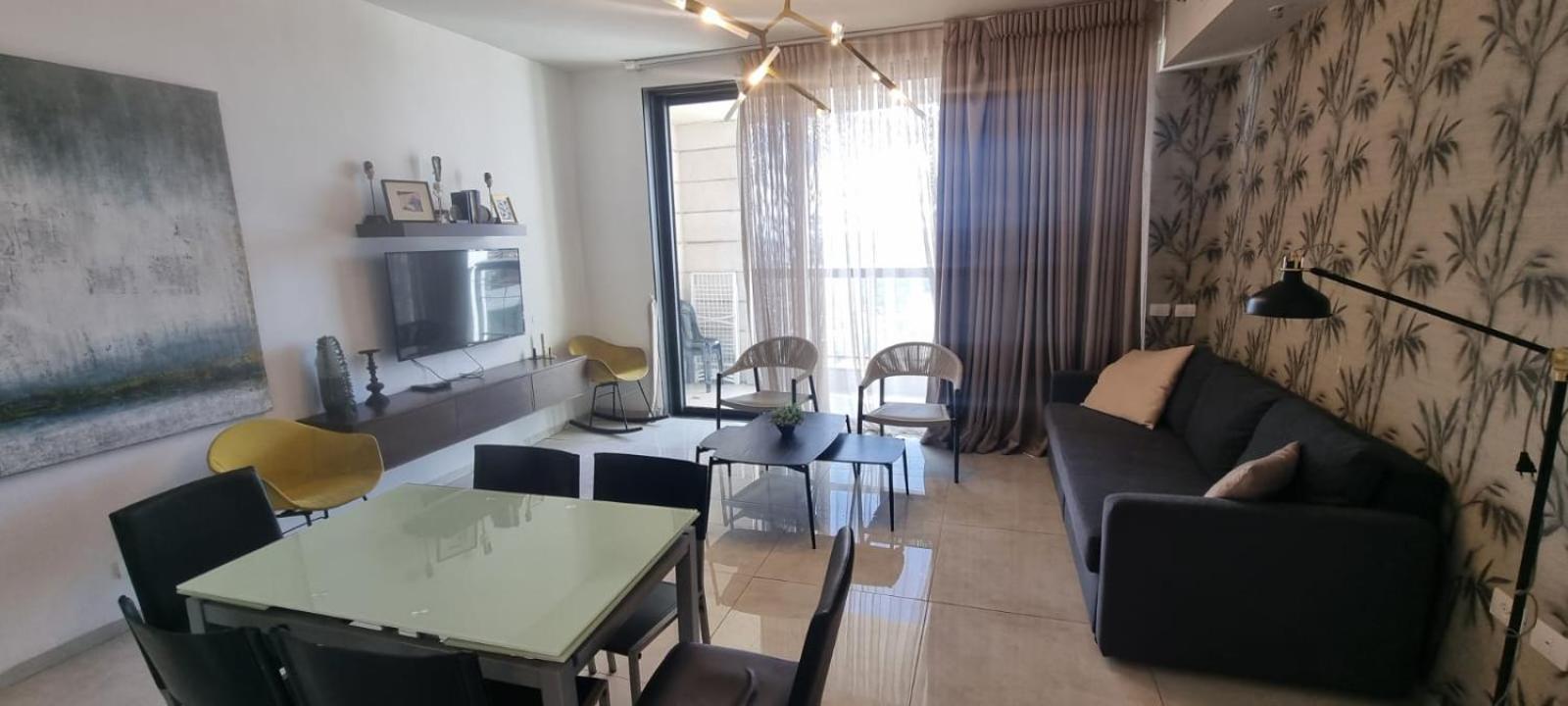 Jtower Royal Suites - Alefimmoed Jerusalem Exterior photo